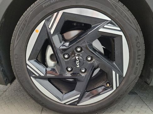 Used 2025 Kia K4 EX FWD image 31