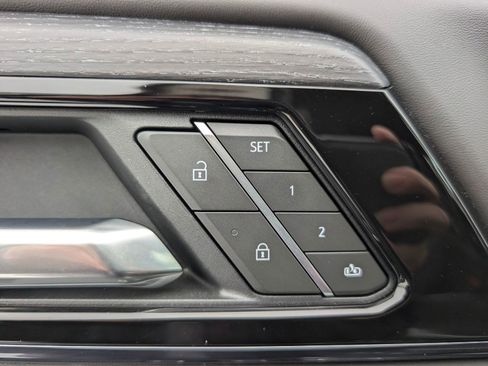 Certified 2025 GMC Yukon AT4 Ultimate w/ LPO, Floor Liner Package image 9