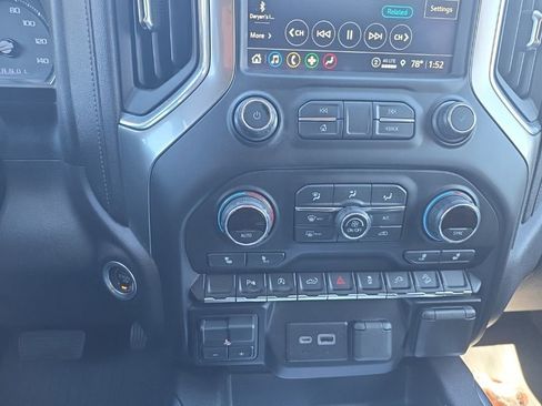 Certified 2021 Chevrolet Silverado 1500 LT Trail Boss w/ Convenience Package II image 16