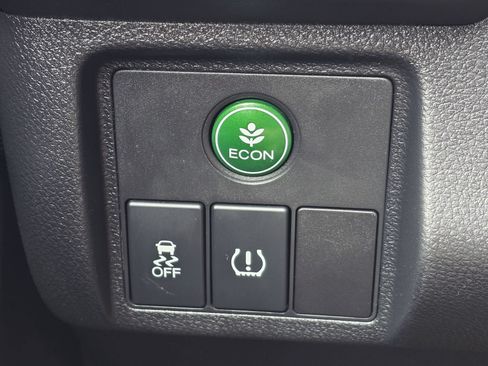 Used 2021 Honda HR-V Sport image 29