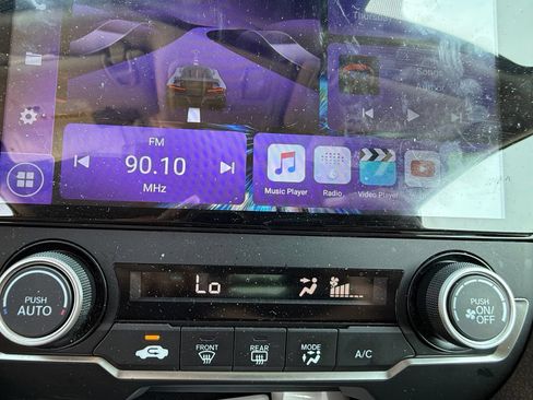 Used 2020 Honda Civic LX image 26