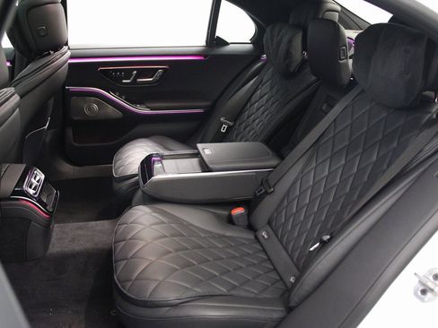 New 2026 Mercedes-Benz S 580 4MATIC Sedan image 13