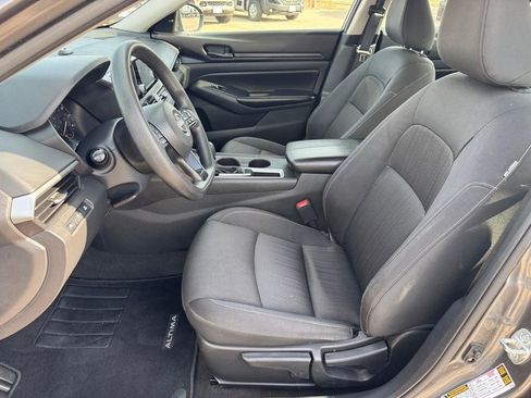 Used 2023 Nissan Altima 2.5 S image 6