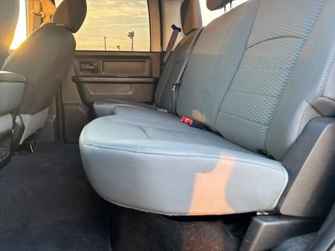 Used 2014 RAM 1500 Express AWD/4WD image 23