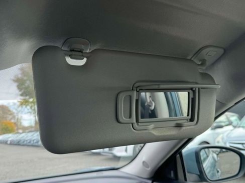 Certified 2025 Nissan Sentra SV image 31