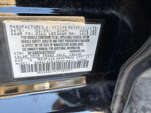 Used 2025 Nissan Sentra SV image 23