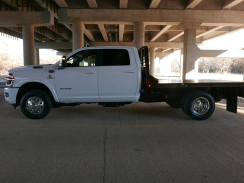 Used 2026 RAM 3500 Big Horn w/ Laramie Trim Package image 28