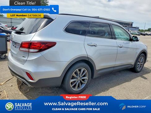 Used 2017 Hyundai Santa Fe SE AWD/4WD image 4