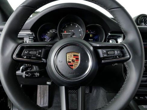 Certified 2026 Porsche Macan Turbo AWD/4WD image 9