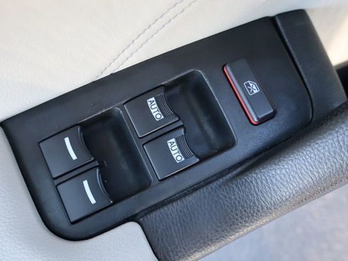 Used 2007 Acura TL Type-S image 27