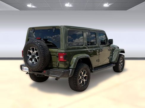 Used 2021 Jeep Wrangler Unlimited Sahara w/ Safety Group AWD/4WD image 9