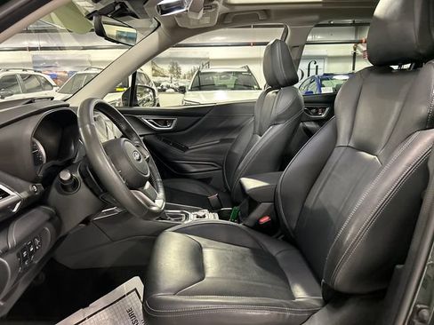 Certified 2023 Subaru Forester Touring AWD/4WD image 10