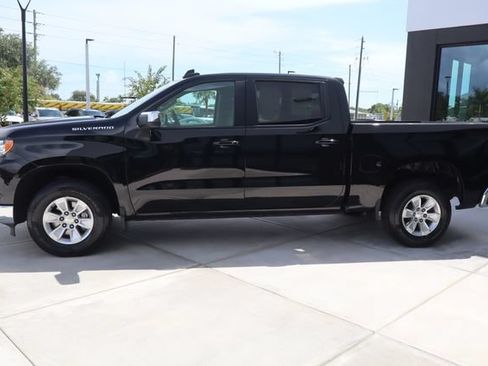 Used 2025 Chevrolet Silverado 1500 LT RWD image 7