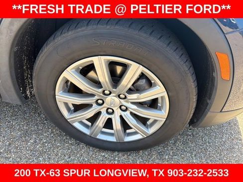 Used 2020 Cadillac XT4 Premium Luxury FWD image 4