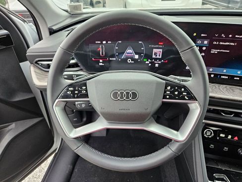 New 2025 Audi Q5 Premium Plus image 10