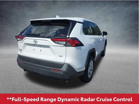 Used 2024 Toyota RAV4 LE FWD image 6