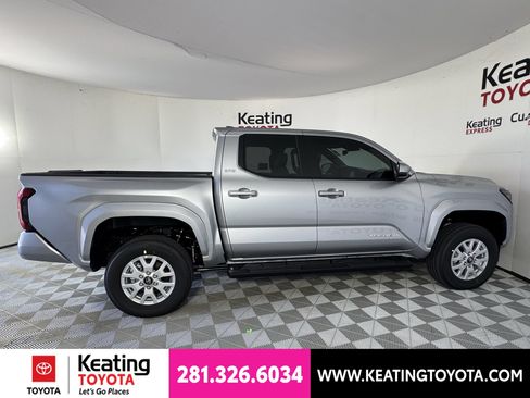 New 2026 Toyota Tacoma SR5 AWD/4WD image 4
