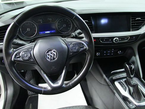 Used 2020 Buick Regal Preferred w/ Sights and Sounds Package AWD/4WD image 18