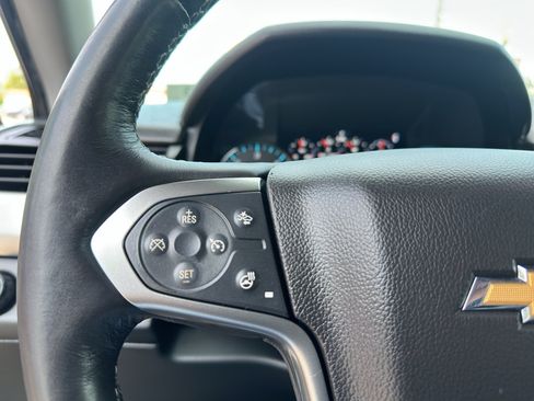 Used 2017 Chevrolet Tahoe LT w/ Luxury Package AWD/4WD image 24