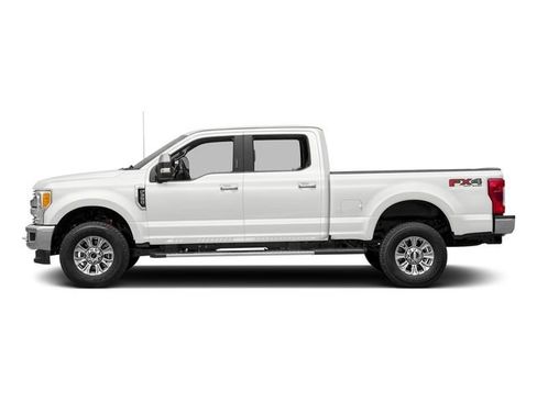 Used 2017 Ford F250 XLT AWD/4WD image 2