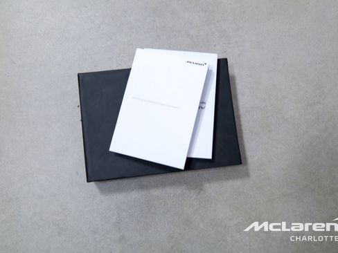 Used 2025 McLaren Artura Spider image 26