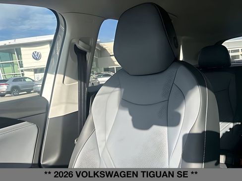 New 2026 Volkswagen Tiguan SE AWD/4WD image 30