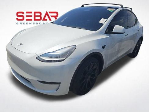 Used 2021 Tesla Model Y Long Range AWD/4WD image 1