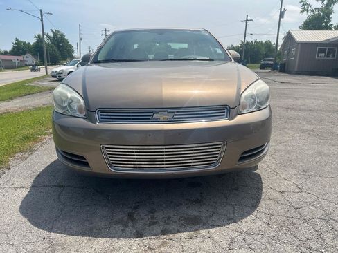Used 2006 Chevrolet Impala LT w/ Preferred Equipment Group FWD image 2