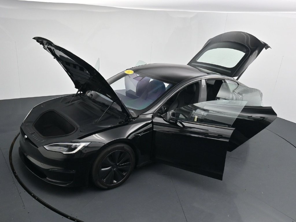 Used 2022 Tesla Model S AWD/4WD image 41