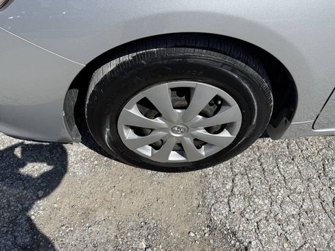 Used 2009 Toyota Corolla LE FWD image 25