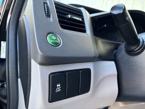 Used 2012 Honda Civic EX-L image 18