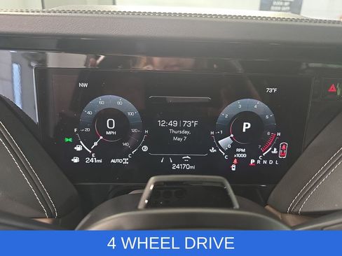 Used 2025 GMC Yukon Denali Ultimate AWD/4WD image 21