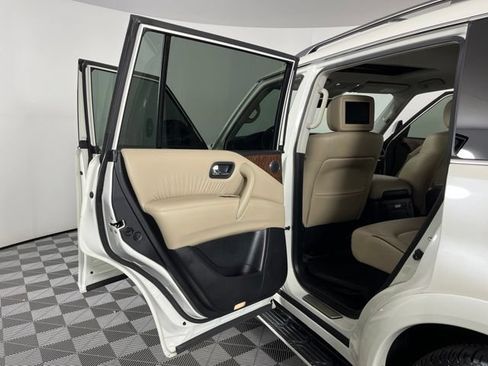 Used 2020 Nissan Armada Platinum w/ Captain's Chairs Package AWD/4WD image 40