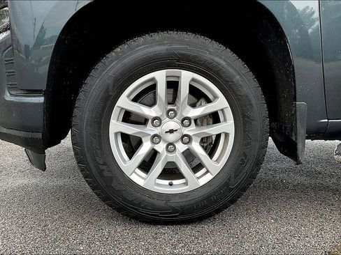 Used 2019 Chevrolet Silverado 1500 RST w/ True North Edition AWD/4WD image 8