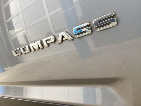 Used 2016 Jeep Compass Sport w/ Power Value Group AWD/4WD image 9