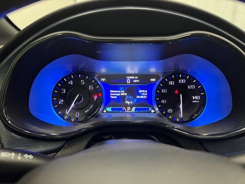 Used 2015 Chrysler 200 S FWD image 24