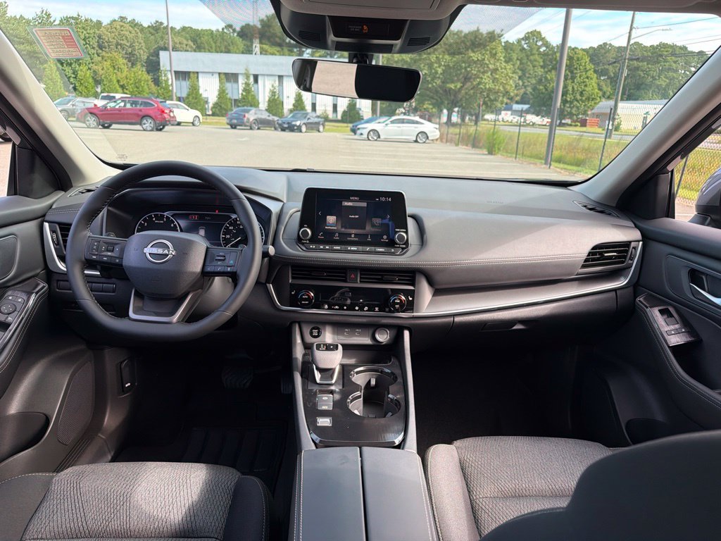 Certified 2026 Nissan Rogue SV w/ Cold Weather Package FWD image 8