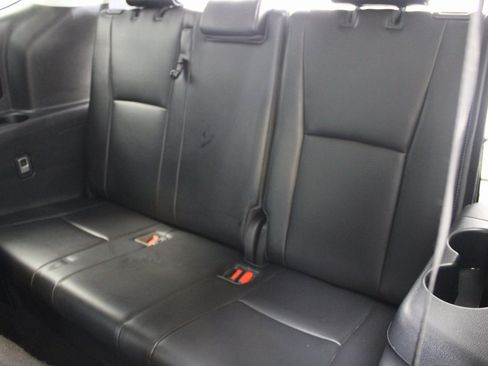 Used 2022 Toyota Highlander Limited image 20