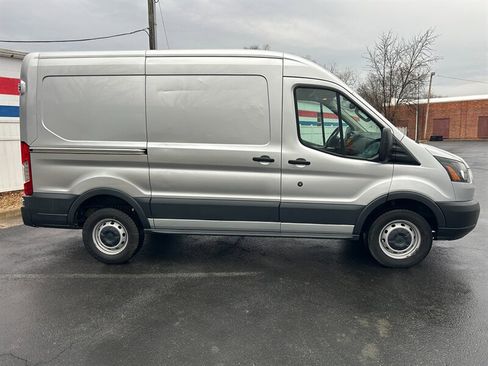 Used 2015 Ford Transit 250 250 image 2