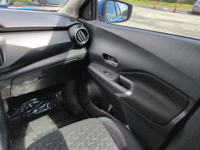 Certified 2024 Nissan Kicks SV FWD image 17