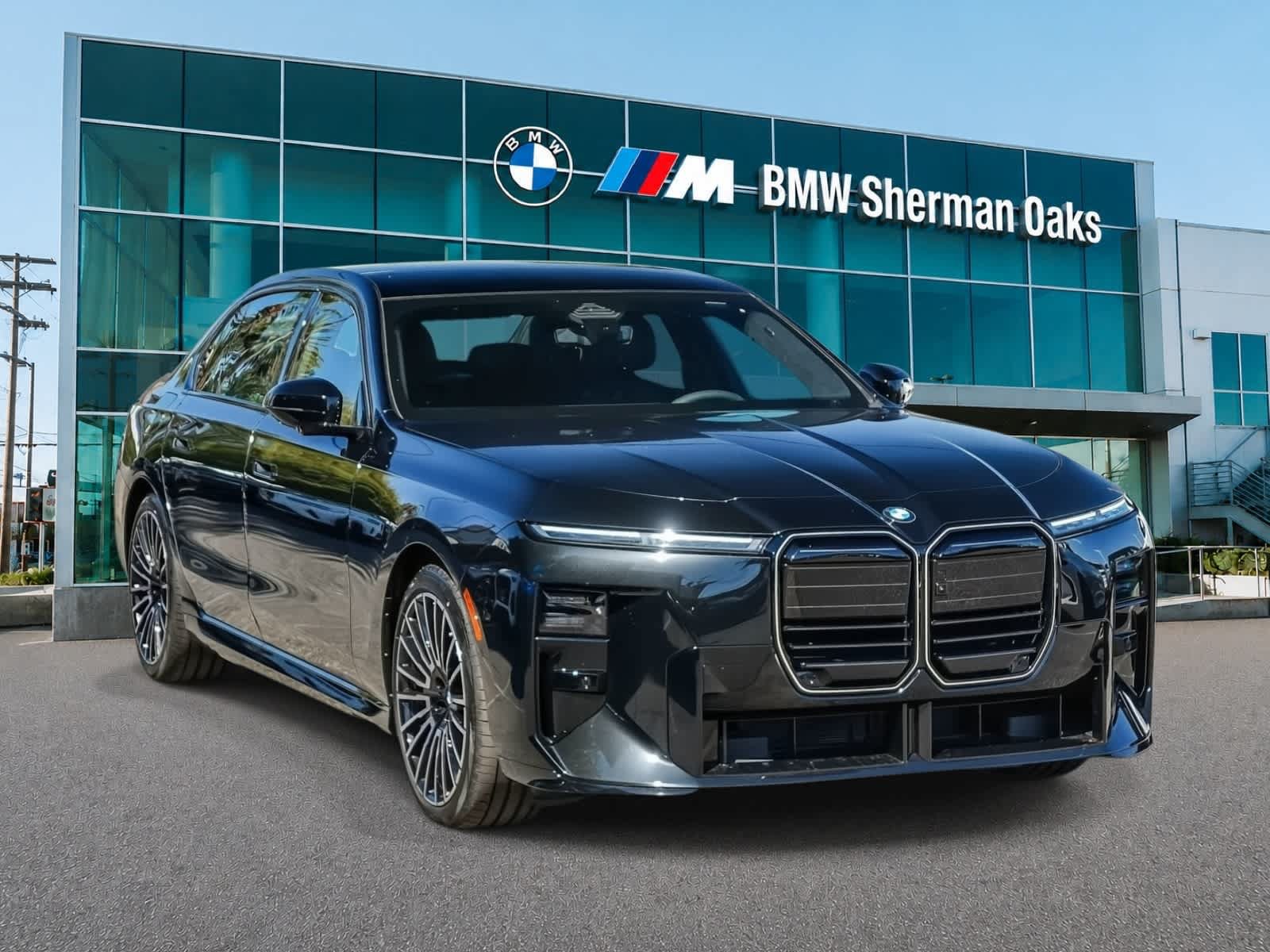 New 2027 BMW 740i RWD image 3
