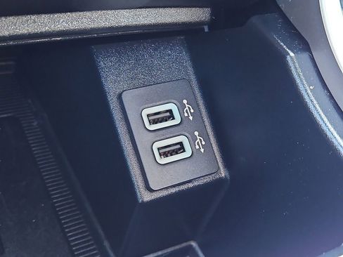 Used 2020 Ford Edge SEL w/ Convenience Package image 19