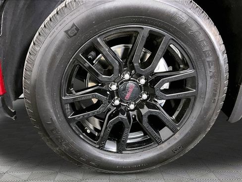 Used 2024 GMC Sierra 1500 Elevation RWD image 31