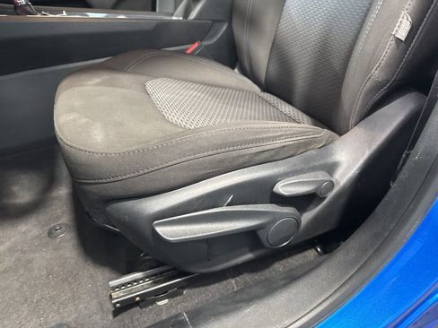 Used 2023 Jeep Compass Sport image 31