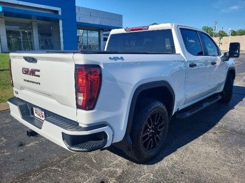 Used 2024 GMC Sierra 1500 Pro w/ Graphite Edition AWD/4WD image 17