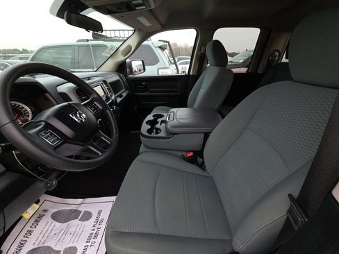 Used 2020 RAM 1500 Tradesman w/ Popular Equipment Group RWD image 8