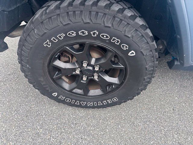 Used 2021 Jeep Wrangler Sport AWD/4WD image 9
