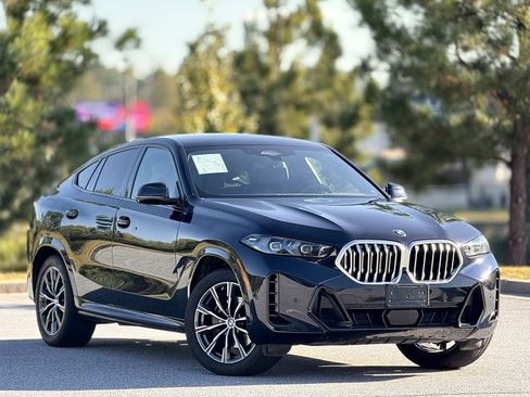 Used 2024 BMW X6 xDrive40i image 12