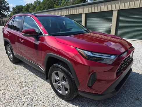 Certified 2024 Toyota RAV4 XLE w/ Convenience Package AWD/4WD image 9