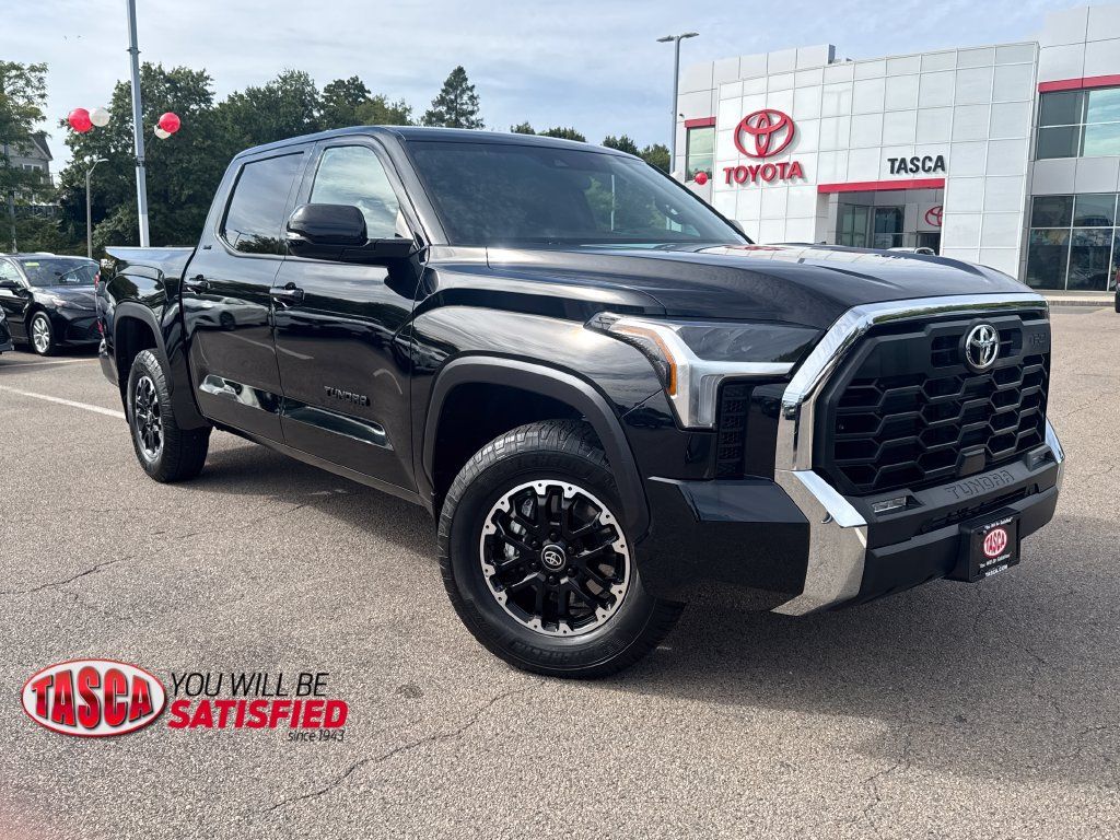 Used 2026 Toyota Tundra SR5 w/ TRD Off-Road Package AWD/4WD 360° Tour